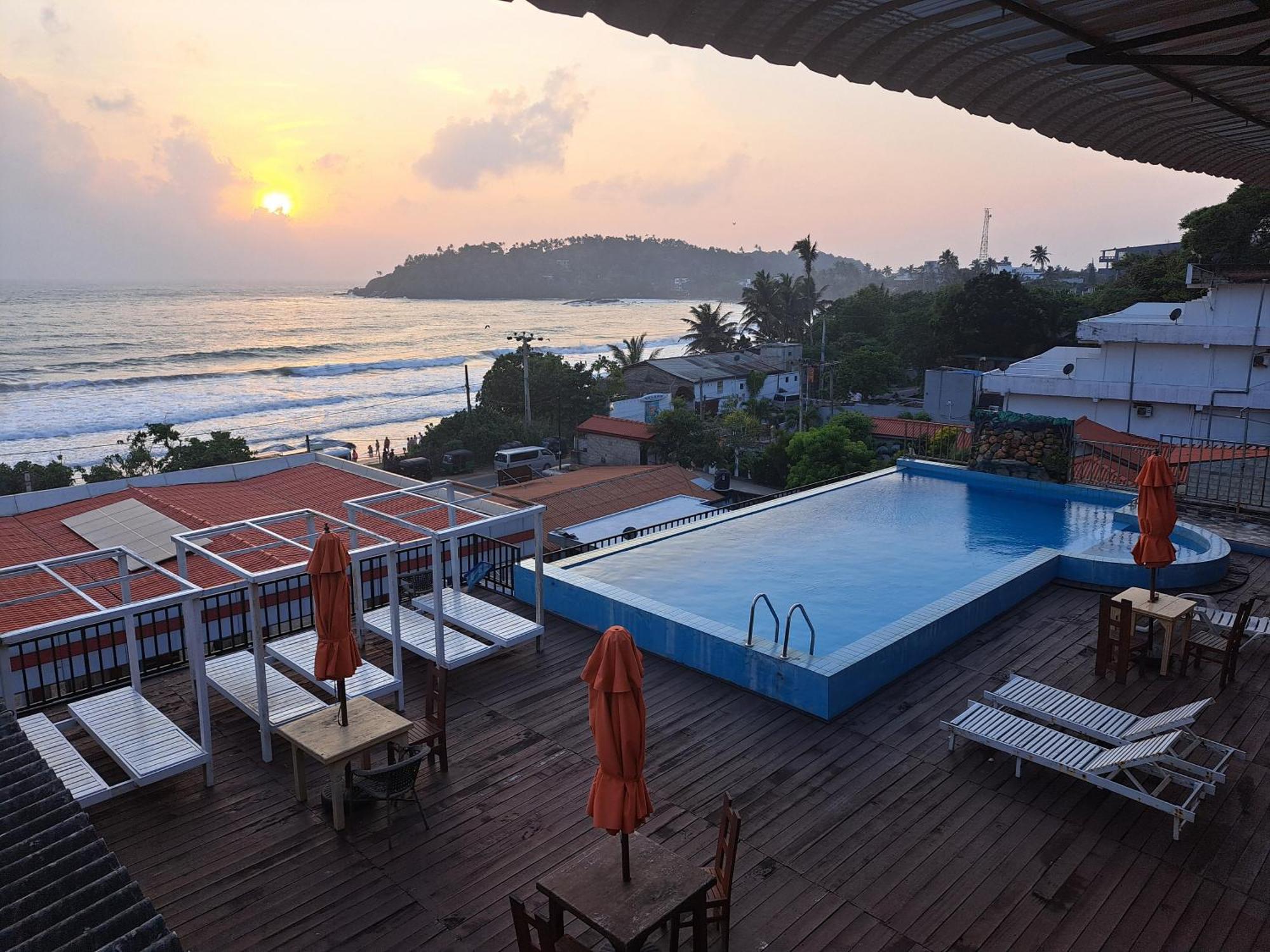 One World Mirissa Hotel Phòng bức ảnh